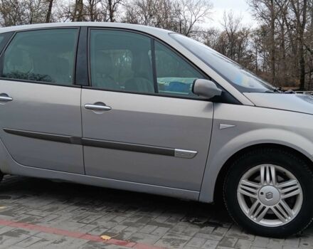 Сірий Рено Сценік II, об'ємом двигуна 2 л та пробігом 155 тис. км за 4600 $, фото 1 на Automoto.ua