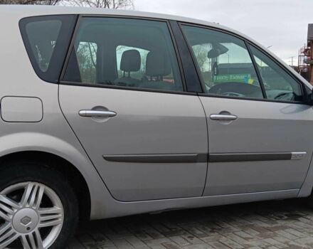 Сірий Рено Сценік II, об'ємом двигуна 2 л та пробігом 155 тис. км за 4600 $, фото 11 на Automoto.ua