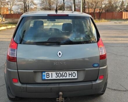 Серый Рено Сценик II, объемом двигателя 1.6 л и пробегом 207 тыс. км за 4800 $, фото 3 на Automoto.ua
