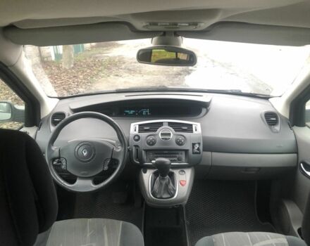 Сірий Рено Сценік II, об'ємом двигуна 1.6 л та пробігом 207 тис. км за 2999 $, фото 6 на Automoto.ua