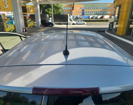 Рено Сценік II 2005 у Полтаві на Automoto.ua Сірий Рено Сценік II, об'ємом двигуна 1.6 л та пробігом 189 тис. км за 4600 $, фото 23 на Automoto.ua