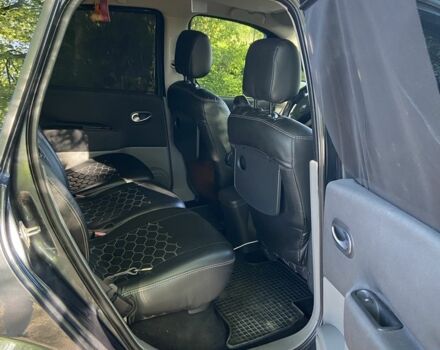 Серый Рено Сценик II, объемом двигателя 1.6 л и пробегом 255 тыс. км за 4299 $, фото 4 на Automoto.ua