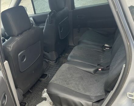 Серый Рено Сценик II, объемом двигателя 1.5 л и пробегом 227 тыс. км за 5000 $, фото 4 на Automoto.ua