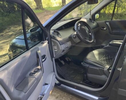 Серый Рено Сценик II, объемом двигателя 1.6 л и пробегом 255 тыс. км за 4299 $, фото 2 на Automoto.ua