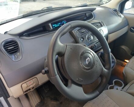 Серый Рено Сценик II, объемом двигателя 1.6 л и пробегом 160 тыс. км за 4400 $, фото 7 на Automoto.ua