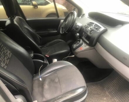 Серый Рено Сценик II, объемом двигателя 0 л и пробегом 280 тыс. км за 2222 $, фото 3 на Automoto.ua