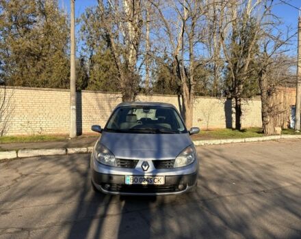 Серый Рено Сценик II, объемом двигателя 1.9 л и пробегом 320 тыс. км за 3850 $, фото 1 на Automoto.ua