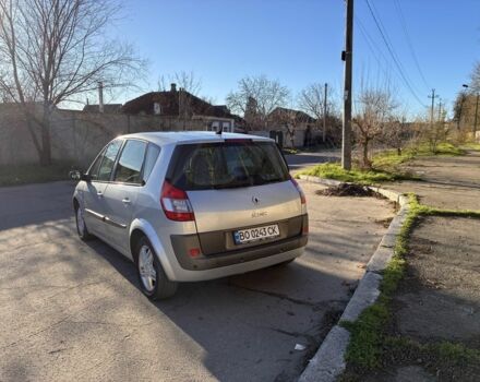 Серый Рено Сценик II, объемом двигателя 1.9 л и пробегом 320 тыс. км за 3850 $, фото 4 на Automoto.ua