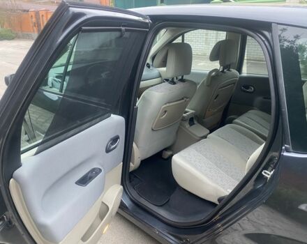 Сірий Рено Сценік II, об'ємом двигуна 1.6 л та пробігом 224 тис. км за 5700 $, фото 3 на Automoto.ua