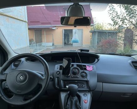 Серый Рено Сценик II, объемом двигателя 2 л и пробегом 237 тыс. км за 5200 $, фото 4 на Automoto.ua