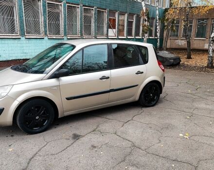 Рено Сценик II 2006 в Кривом Роге на Automoto.ua Серый Рено Сценик II, объемом двигателя 1.6 л и пробегом 266 тыс. км за 4100 $, фото 1 на Automoto.ua