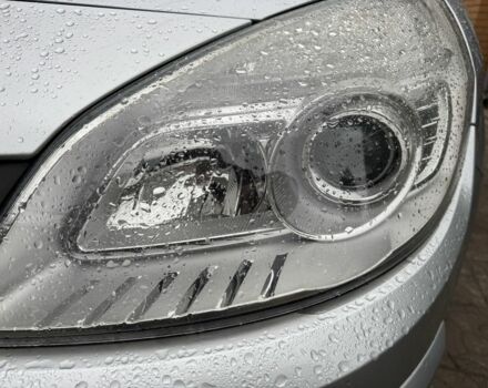 Серый Рено Сценик II, объемом двигателя 1.6 л и пробегом 187 тыс. км за 5499 $, фото 9 на Automoto.ua