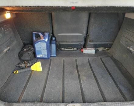 Серый Рено Сценик II, объемом двигателя 1.4 л и пробегом 180 тыс. км за 5200 $, фото 7 на Automoto.ua