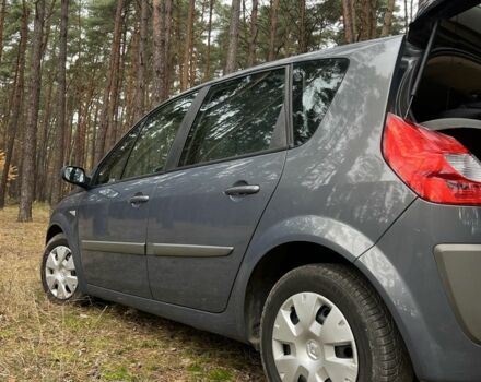Серый Рено Сценик II, объемом двигателя 1.6 л и пробегом 181 тыс. км за 5250 $, фото 4 на Automoto.ua