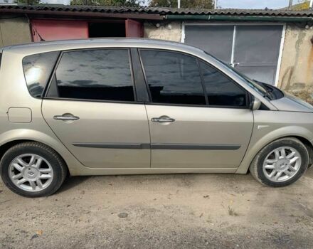 Серый Рено Сценик II, объемом двигателя 1.9 л и пробегом 407 тыс. км за 3500 $, фото 4 на Automoto.ua