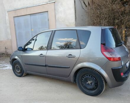 Серый Рено Сценик II, объемом двигателя 1.9 л и пробегом 305 тыс. км за 5200 $, фото 1 на Automoto.ua