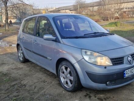 Рено Сценик II 2003 в Ужгороде на Automoto.ua Серый Рено Сценик II, объемом двигателя 1.9 л и пробегом 302 тыс. км за 4000 $, фото 1 на Automoto.ua
