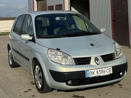 Серый Рено Сценик II, объемом двигателя 1.9 л и пробегом 326 тыс. км за 3350 $, фото 1 на Automoto.ua