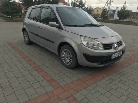 Рено Сценик II 2004 в Львове на Automoto.ua Серый Рено Сценик II, объемом двигателя 1.5 л и пробегом 352 тыс. км за 3600 $, фото 1 на Automoto.ua