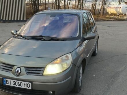 Серый Рено Сценик II, объемом двигателя 1.6 л и пробегом 207 тыс. км за 4800 $, фото 1 на Automoto.ua