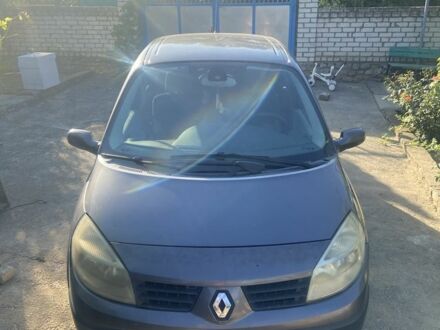 Рено Сценік II 2005 у Новой Одессе на Automoto.ua Сірий Рено Сценік II, об'ємом двигуна 1.5 л та пробігом 304 тис. км за 3500 $, фото 1 на Automoto.ua