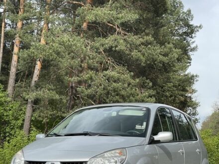Рено Сценік II 2005 у Луцьку на Automoto.ua Сірий Рено Сценік II, об'ємом двигуна 1.6 л та пробігом 222 тис. км за 4999 $, фото 1 на Automoto.ua