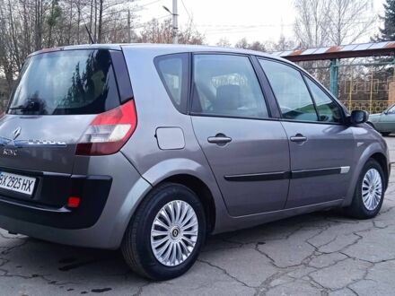 Серый Рено Сценик II, объемом двигателя 1.5 л и пробегом 270 тыс. км за 3500 $, фото 1 на Automoto.ua