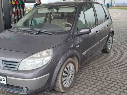 Серый Рено Сценик II, объемом двигателя 1.6 л и пробегом 210 тыс. км за 4200 $, фото 1 на Automoto.ua