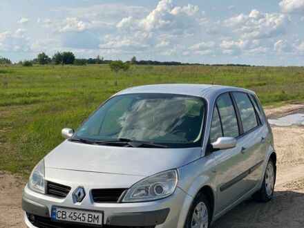 Рено Сценик II 2006 в Чернигове на Automoto.ua Серый Рено Сценик II, объемом двигателя 1.6 л и пробегом 250 тыс. км за 5200 $, фото 1 на Automoto.ua