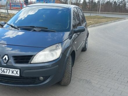 Серый Рено Сценик II, объемом двигателя 1.5 л и пробегом 269 тыс. км за 4500 $, фото 1 на Automoto.ua