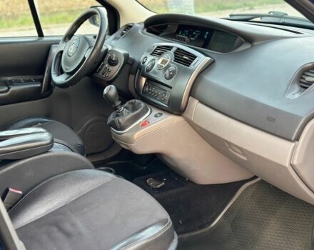 Синій Рено Сценік II, об'ємом двигуна 1.9 л та пробігом 220 тис. км за 2300 $, фото 6 на Automoto.ua