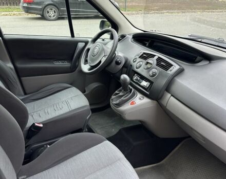 Синий Рено Сценик II, объемом двигателя 0 л и пробегом 246 тыс. км за 4000 $, фото 7 на Automoto.ua