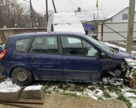 Синий Рено Сценик II, объемом двигателя 2 л и пробегом 200 тыс. км за 900 $, фото 4 на Automoto.ua