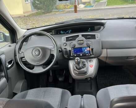 Рено Сценік II 2007 у Вінниці на Automoto.ua Синій Рено Сценік II, об'ємом двигуна 1.6 л та пробігом 166 тис. км за 5500 $, фото 4 на Automoto.ua