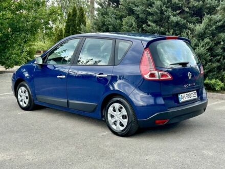 Рено Сценик II 2010 в Харькове на Automoto.ua Синий Рено Сценик II, объемом двигателя 1.6 л и пробегом 257 тыс. км за 5900 $, фото 1 на Automoto.ua