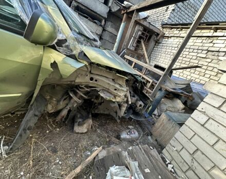 Рено Сценик II 2006 в Днепре (Днепропетровске) на Automoto.ua Зеленый Рено Сценик II, объемом двигателя 1.5 л и пробегом 320 тыс. км за 1300 $, фото 5 на Automoto.ua