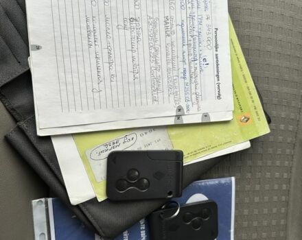 Рено Сценик II 2006 в Луцке на Automoto.ua Зеленый Рено Сценик II, объемом двигателя 1.5 л и пробегом 380 тыс. км за 4000 $, фото 6 на Automoto.ua
