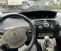 Рено Сценик II 2006 в Луцке на Automoto.ua Зеленый Рено Сценик II, объемом двигателя 1.5 л и пробегом 380 тыс. км за 4000 $, фото 5 на Automoto.ua