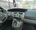 Рено Сценик II 2004 в Павлограде на Automoto.ua Зеленый Рено Сценик II, объемом двигателя 2 л и пробегом 190 тыс. км за 4500 $, фото 1 на Automoto.ua