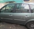 Рено Сценик II 2004 в Павлограде на Automoto.ua Зеленый Рено Сценик II, объемом двигателя 2 л и пробегом 190 тыс. км за 4500 $, фото 5 на Automoto.ua