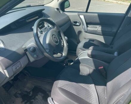 Зелений Рено Сценік II, об'ємом двигуна 2 л та пробігом 282 тис. км за 4000 $, фото 7 на Automoto.ua