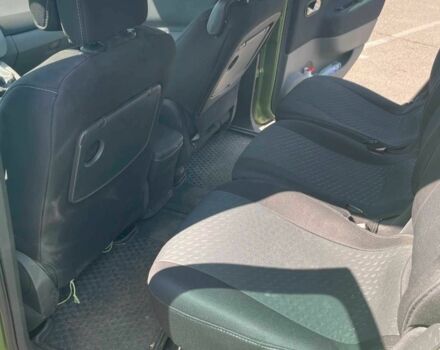 Зелений Рено Сценік II, об'ємом двигуна 2 л та пробігом 282 тис. км за 4000 $, фото 8 на Automoto.ua