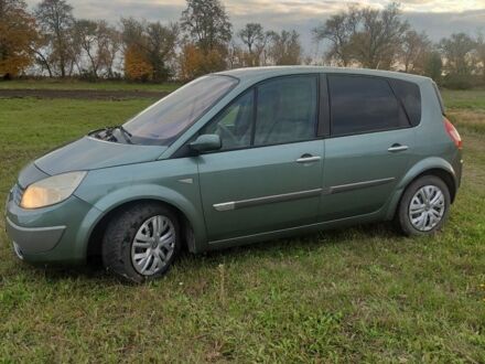 Зеленый Рено Сценик II, объемом двигателя 2 л и пробегом 258 тыс. км за 4800 $, фото 1 на Automoto.ua