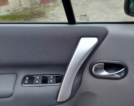 Оранжевый Рено Сценик II, объемом двигателя 2 л и пробегом 171 тыс. км за 6250 $, фото 16 на Automoto.ua