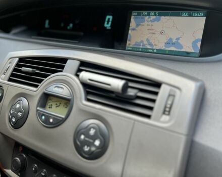 Помаранчевий Рено Сценік II, об'ємом двигуна 1.5 л та пробігом 241 тис. км за 4359 $, фото 1 на Automoto.ua