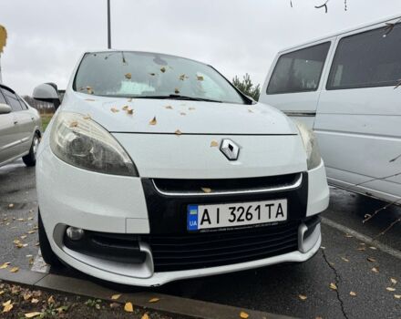 Белый Рено Сценик III, объемом двигателя 1.5 л и пробегом 295 тыс. км за 5750 $, фото 1 на Automoto.ua