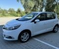 Белый Рено Сценик III, объемом двигателя 1 л и пробегом 205 тыс. км за 9980 $, фото 1 на Automoto.ua