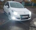 Белый Рено Сценик III, объемом двигателя 1.5 л и пробегом 312 тыс. км за 5900 $, фото 2 на Automoto.ua