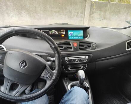 Белый Рено Сценик III, объемом двигателя 1.5 л и пробегом 350 тыс. км за 7700 $, фото 13 на Automoto.ua