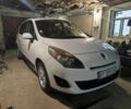 Белый Рено Сценик III, объемом двигателя 1.5 л и пробегом 350 тыс. км за 7700 $, фото 1 на Automoto.ua